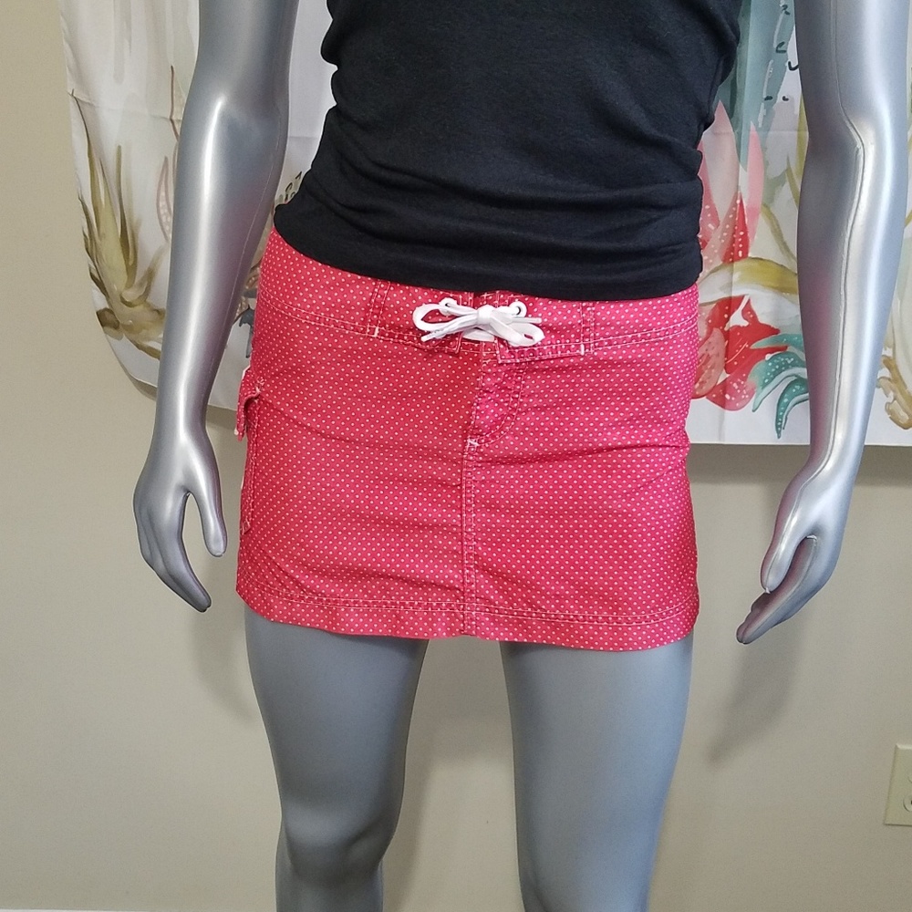 •Island Company• Board Skirt